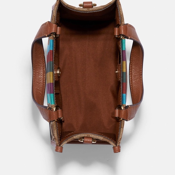 NWT💃Coach Dempsey Tote 22 In Signature Jacquard With Stripe And Coach Patch - Picture 3 of 13